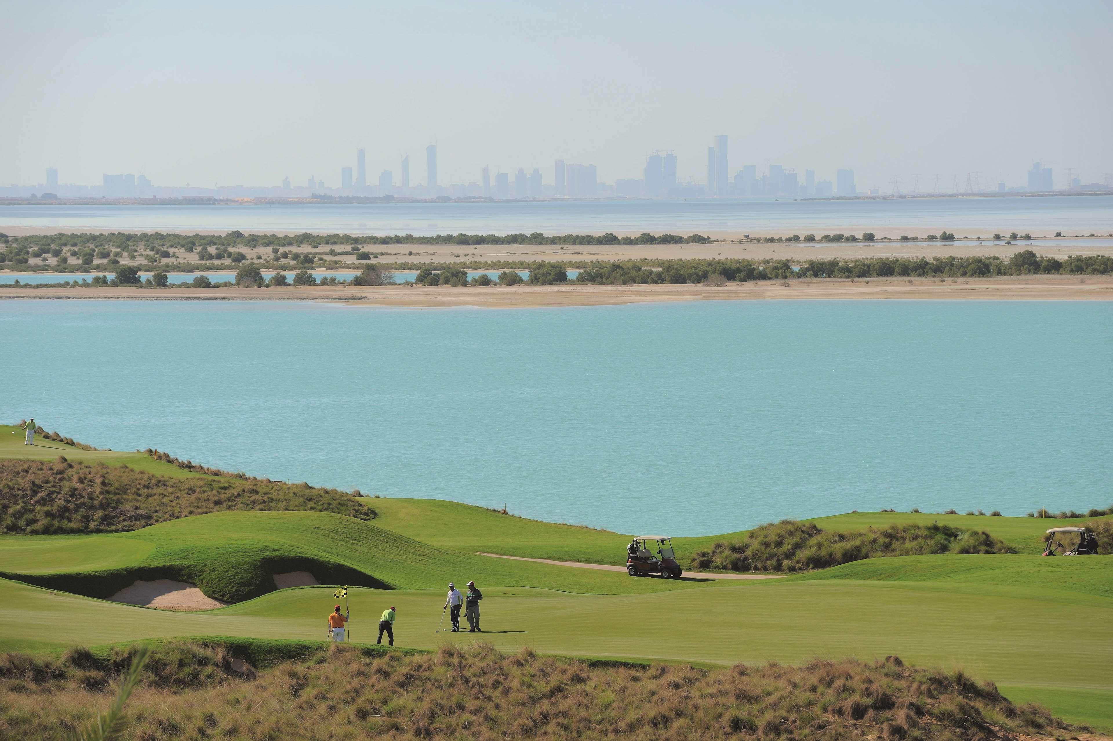 Radisson Blu Hotel, Abu Dhabi Yas Island Екстериор снимка